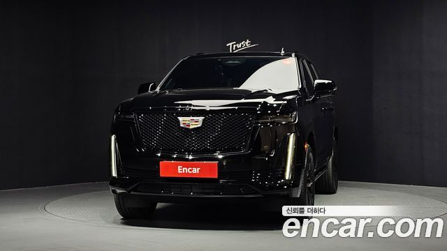 Cadillac Escalade 2023 — photo 3