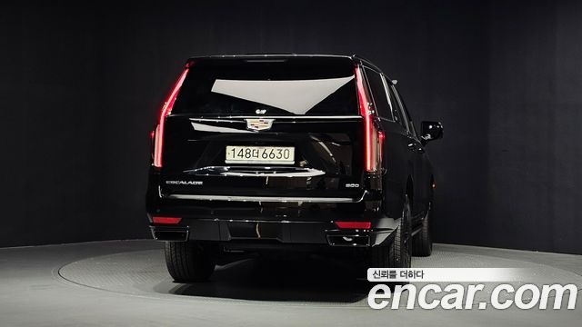 Cadillac Escalade 2023 — photo 4