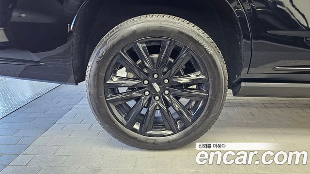 Cadillac Escalade 2023 — photo 5