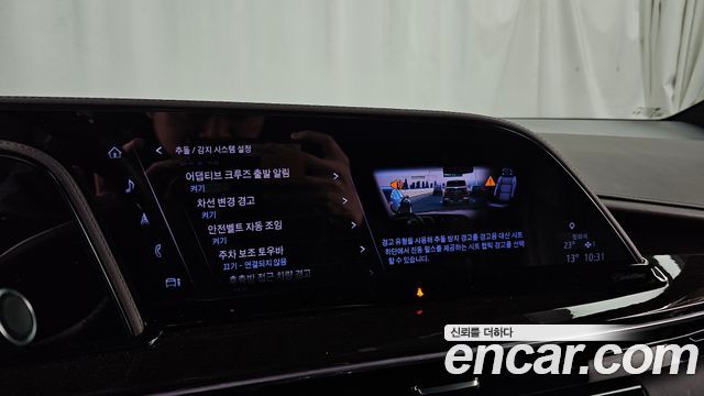 Cadillac Escalade 2023 — photo 32