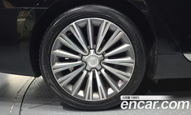 Kia K9 2015 — photo 5