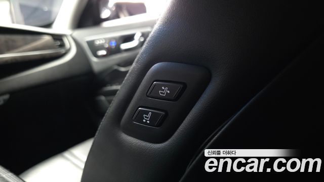 Kia K9 2015 — photo 32