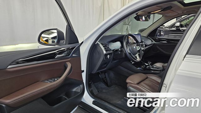 BMW X3 2022 — photo 13