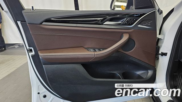BMW X3 2022 — photo 14