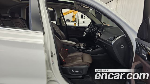 BMW X3 2022 — photo 16