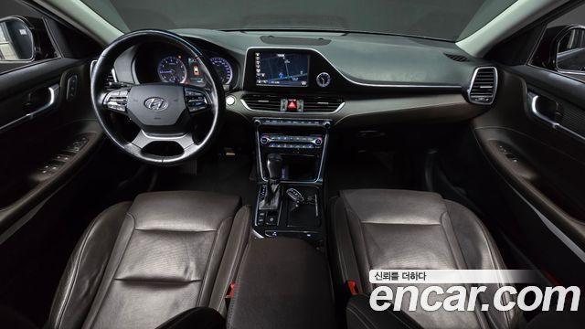 Hyundai Grandeur 2017 — photo 10