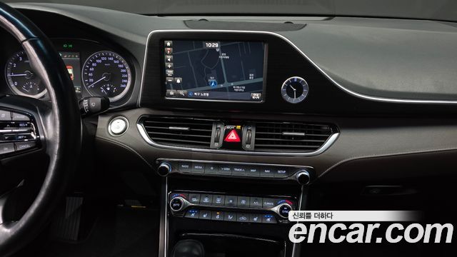 Hyundai Grandeur 2017 — photo 19