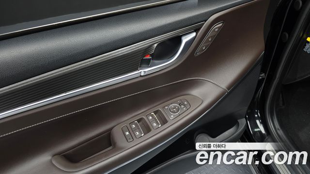 Hyundai Grandeur 2017 — photo 26