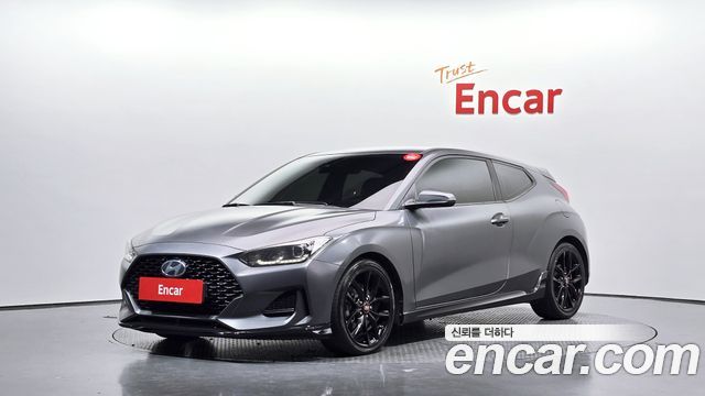 Hyundai Veloster 2018 — photo 1