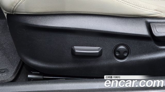 Hyundai Veloster 2018 — photo 19