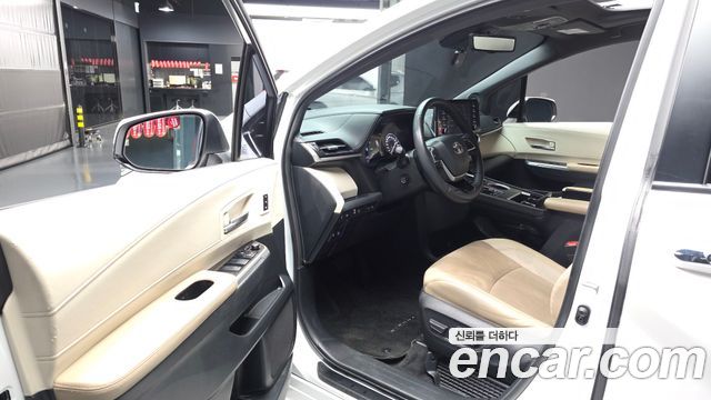 Toyota Sienna 2021 — photo 13