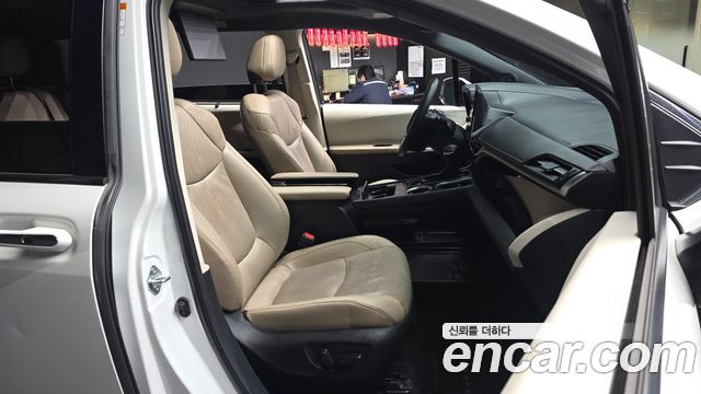 Toyota Sienna 2021 — photo 17