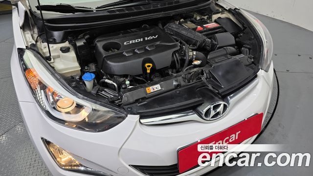 Hyundai AVANTE 2015 — photo 6