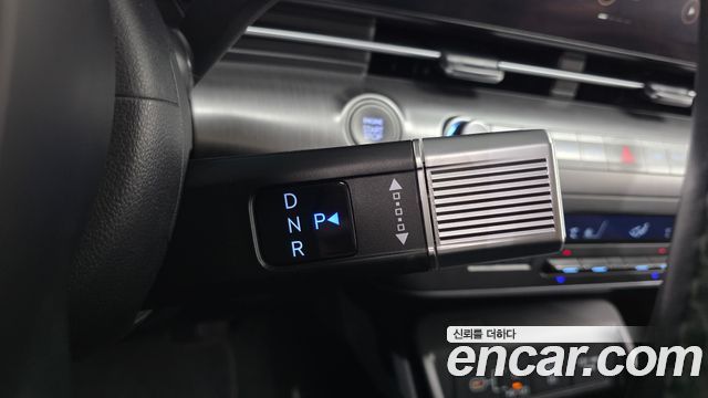 Hyundai Kona 2023 — photo 12