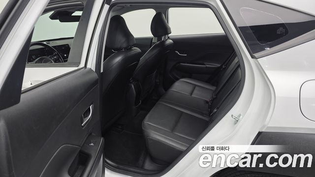 Hyundai Kona 2023 — photo 16