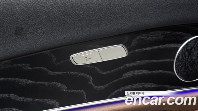 Mercedes-Benz E-Class 2019 — photo 31