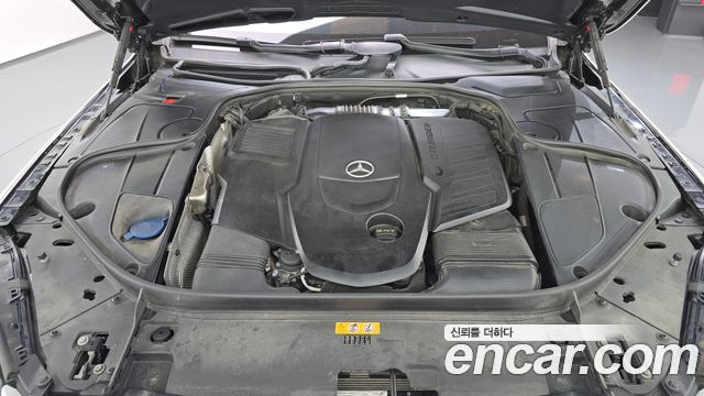 Mercedes-Benz S-Class 2018 — photo 6