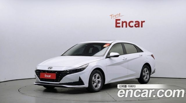 Hyundai AVANTE 2022 — photo 1
