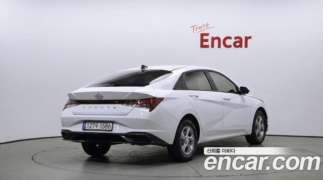 Hyundai AVANTE 2022 — photo 2