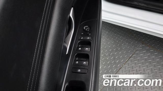 Hyundai AVANTE 2022 — photo 25