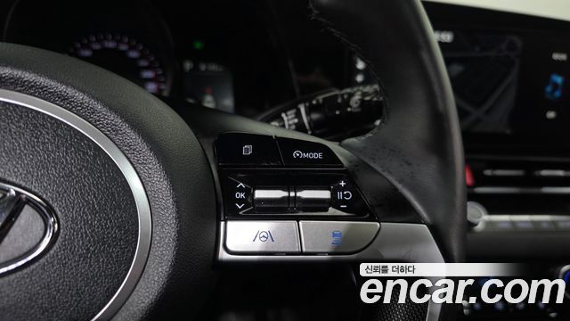 Hyundai AVANTE 2022 — photo 31