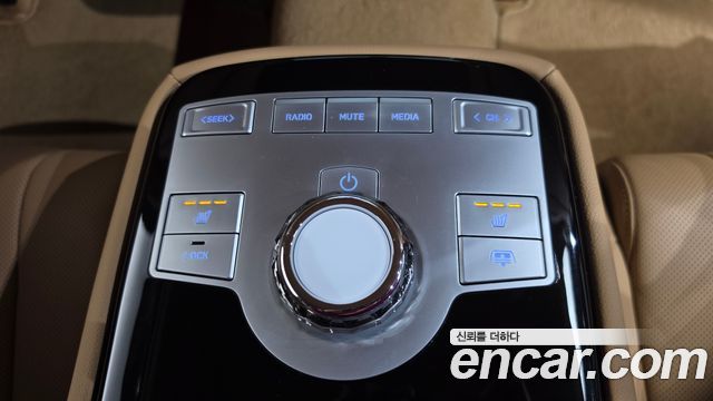 Genesis G80 2025 — photo 32