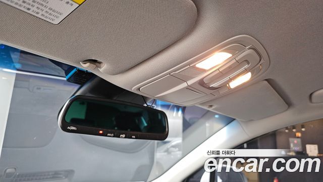 Hyundai Santafe 2019 — photo 24