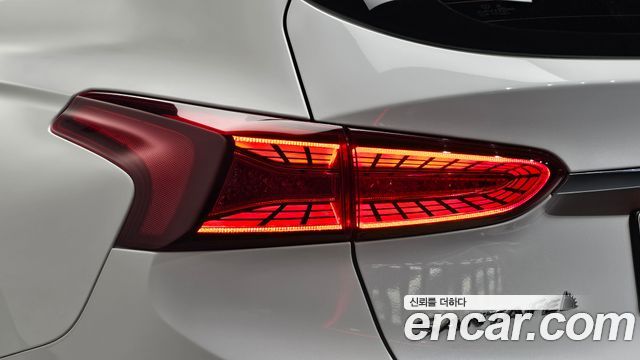 Hyundai Santafe 2019 — photo 9