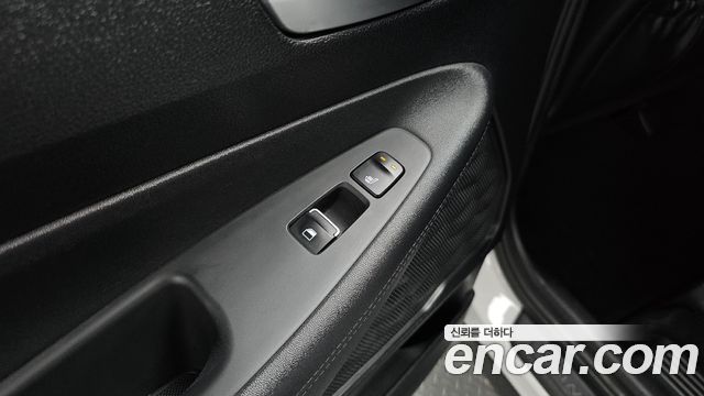 Hyundai Santafe 2019 — photo 29