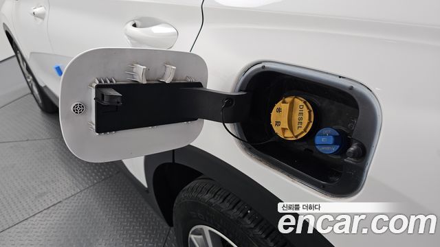 Hyundai Santafe 2019 — photo 35
