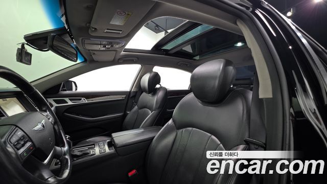 Hyundai Genesis 2016 — photo 18