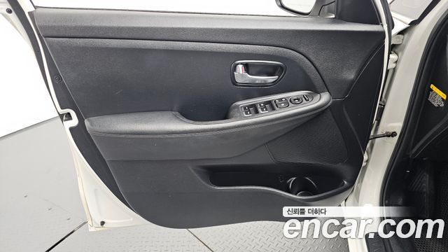 Kia Carens 2017 — photo 14