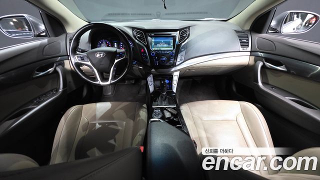 Hyundai i40 2012 — photo 10