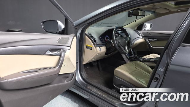 Hyundai i40 2012 — photo 13