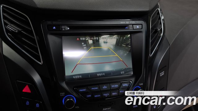 Hyundai i40 2012 — photo 21