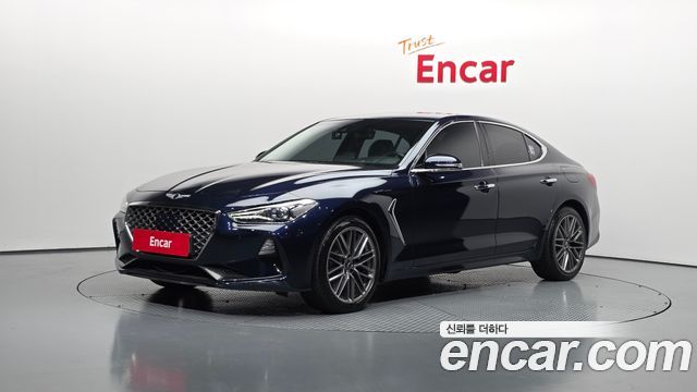 Genesis G70 2018 — photo 1