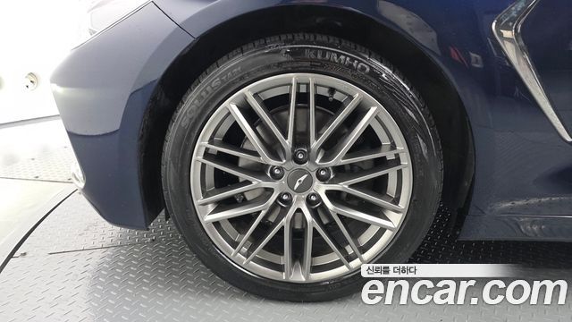 Genesis G70 2018 — photo 5
