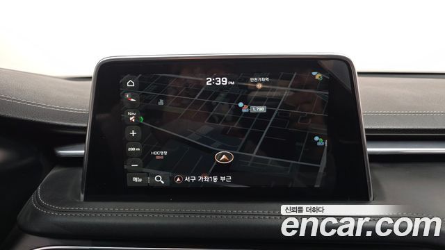 Genesis G70 2018 — photo 14