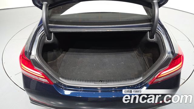 Genesis G70 2018 — photo 20