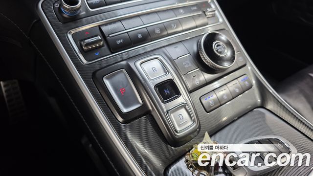 Hyundai Santafe 2021 — photo 12