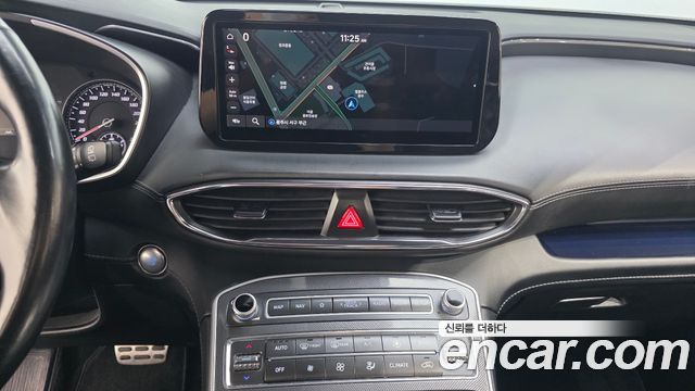 Hyundai Santafe 2021 — photo 18