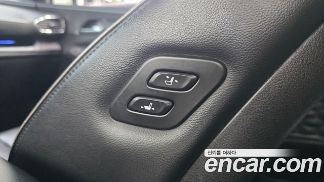 Hyundai Santafe 2021 — photo 22