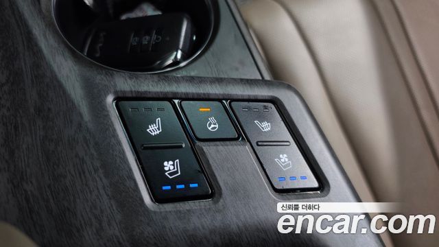 Kia K8 2023 — photo 31