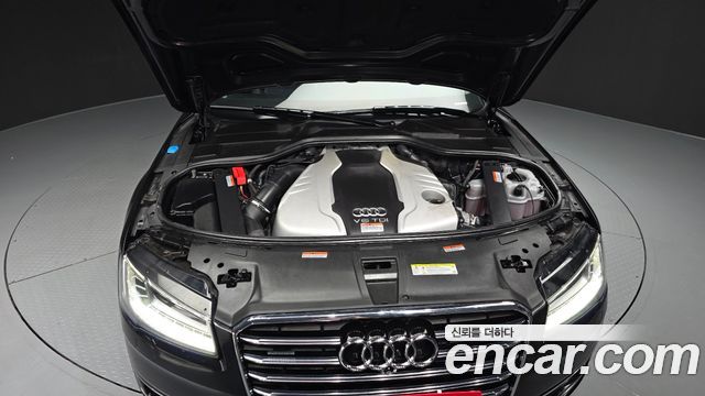 Audi A8 2015 — photo 6