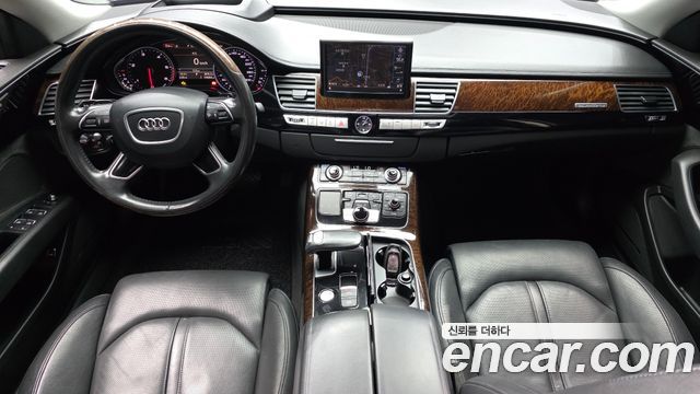 Audi A8 2015 — photo 7