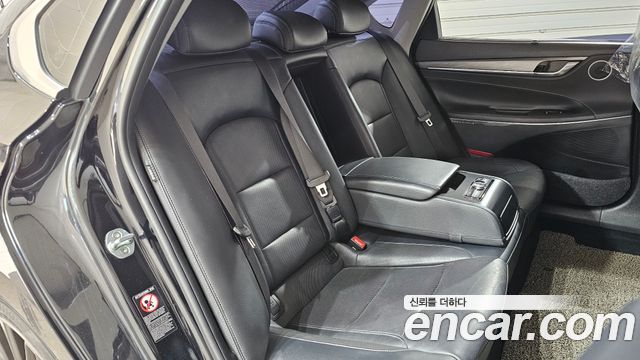 Hyundai Grandeur 2017 — photo 17