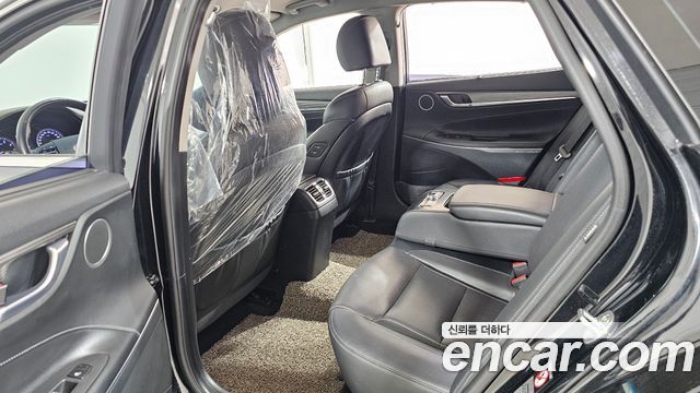 Hyundai Grandeur 2017 — photo 18