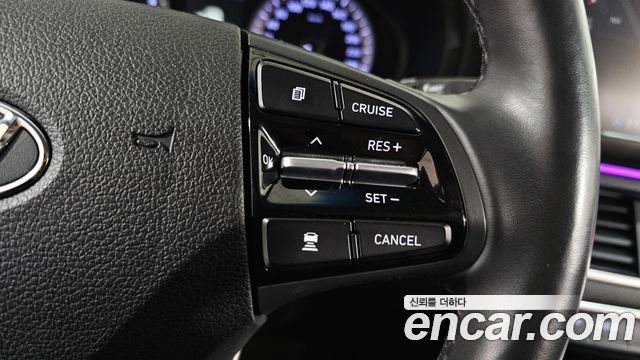 Hyundai Grandeur 2017 — photo 26