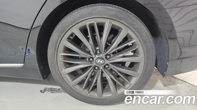 Hyundai Grandeur 2017 — photo 7