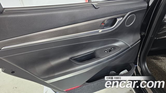 Hyundai Grandeur 2017 — photo 15